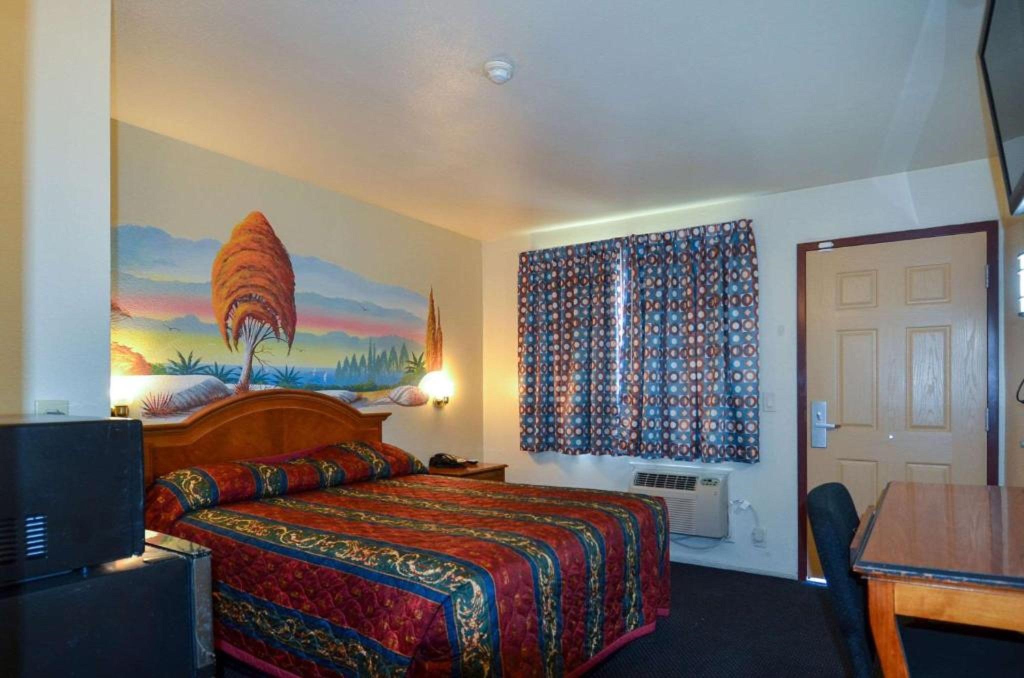 Beyond Stay Hotel Victorville Downtown Экстерьер фото