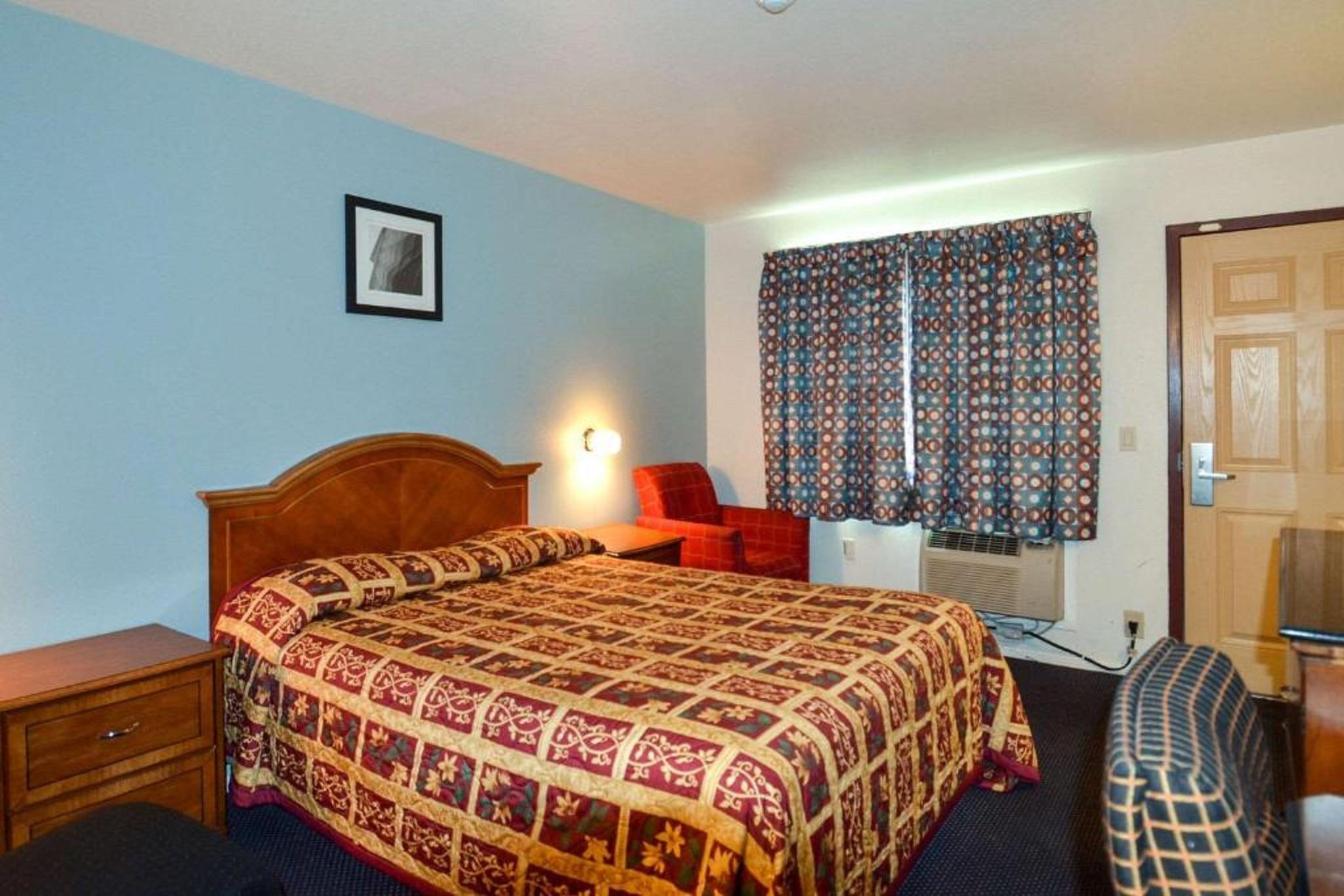 Beyond Stay Hotel Victorville Downtown Экстерьер фото